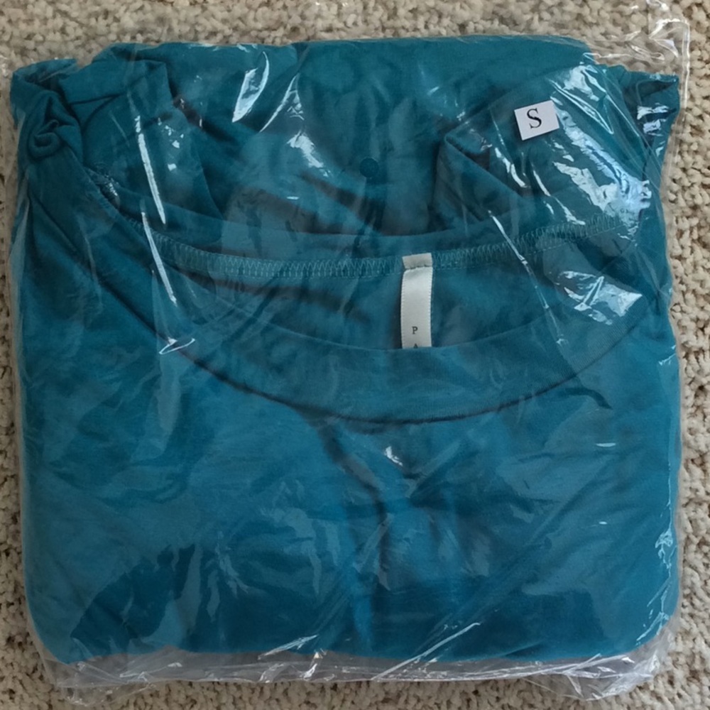 π₯π SMALL Deep Green Kimono Tunic - Picture 2 of 5